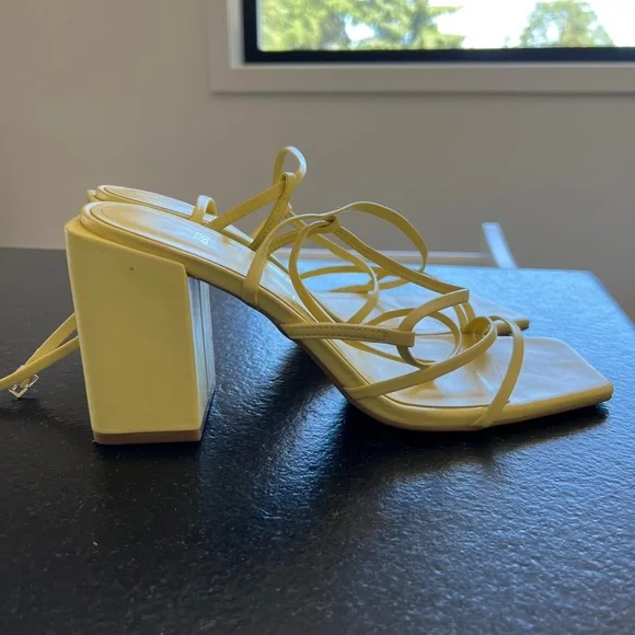 Shoes Zara Block Heel Strappy Sandal Size 495w Pastel Yellow